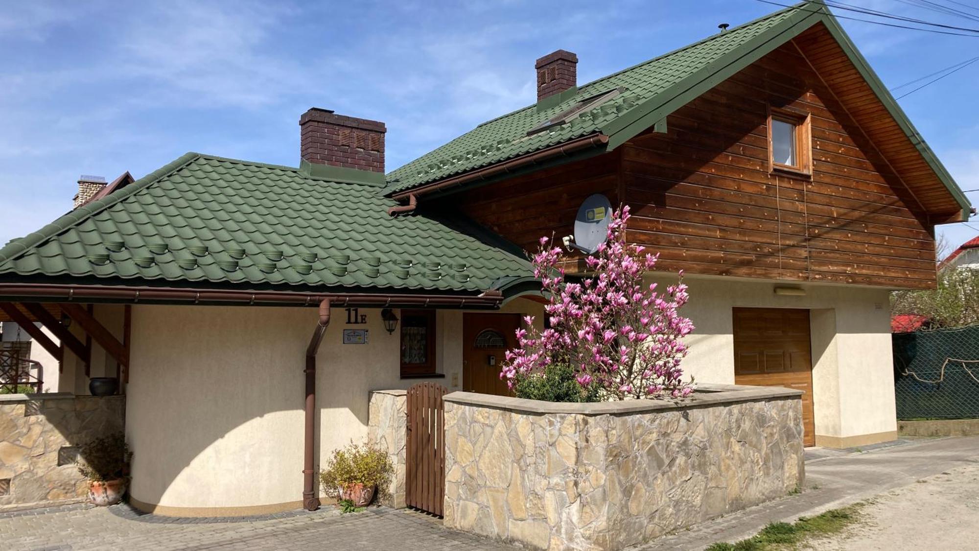 Apartamenty-Studio Noclegi Wczasy Wakacje Ferie - Pobyty Rodzinne Рабка Екстериор снимка